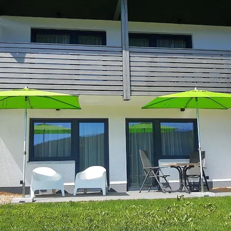 Bayvista-appartement Mit Terrasse Und Bergblick By Interhome *